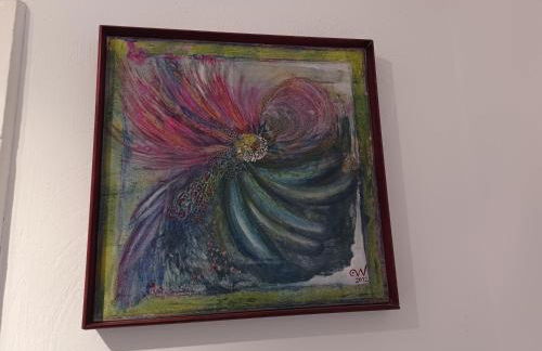 Kleine Galerie Apartment für 3 mit Küche Kamin Netflix Parken und Hofladen - Foto 25