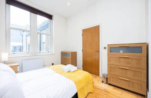 Comfy 2-Bed Flat On Upper St - Next To Tube - Foto 13