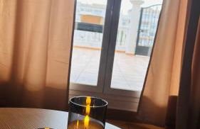 Schöne Unterkunft mit Pool und Terrasse. - Foto 4