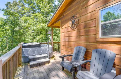 Private Hot Tub and EV Charger Cozy Murphy Cabin! - Foto 21