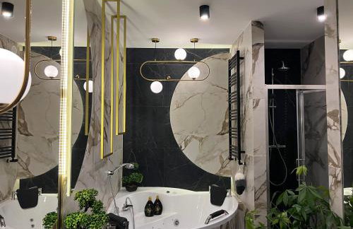 Family & Business Sauna Tężnia Apartments No 8 VIP Najpiękniejszy UNIKAT - Leśny nad Zalewem Cedzyna, Private SPA with Sauna, Jacuzzi - 5 Bedroom, Spectacular View Terrace, Parking, Catering Options - Exclusive NEW! - Foto 27