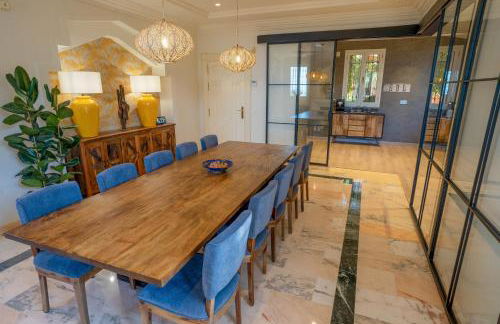 Villa de Lujo para familias y empresas - Photo 13