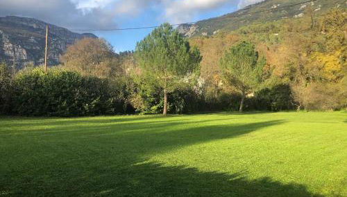 Spacious villa in Tourrettes-sur-Loup with Private Lake access Sleep 16 - Foto 5