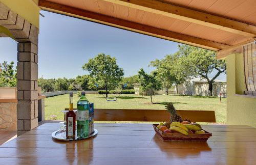 Ferienhaus mit Badminton- und Minifussballplatz - Foto 15