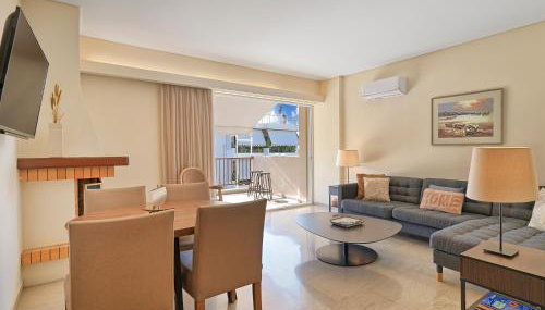 Penthouse Apartment & Studio near Glyfada - free Parking - Foto 2