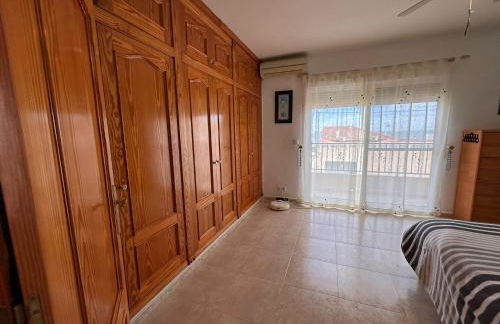 Amazing 3 floor house in front of the beach - Foto 47