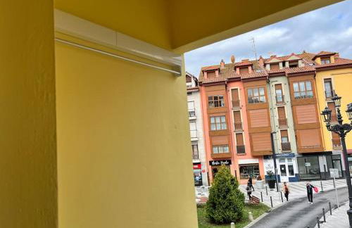 Piso acogedor y céntrico - Foto 3