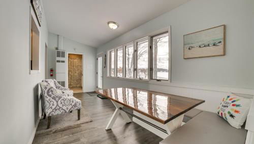 Dock and Views Lake Mitchell Home in Cadillac! - Foto 2