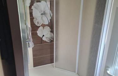 Jolie petite maison tout proche d avignon - Foto 10