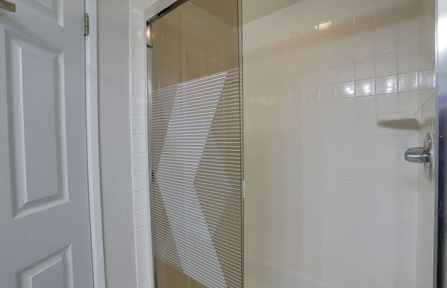 Modern 2BR Stay Near DC Arlington VA - Photo 22