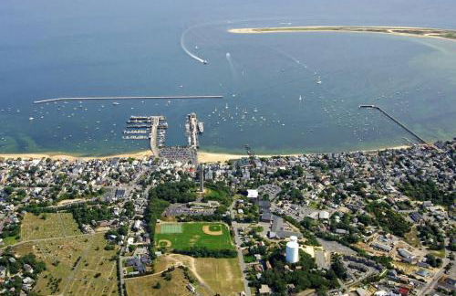 Steps to Commercial St Walk to Beach - Foto 27