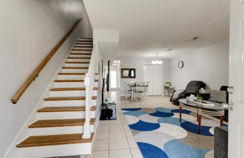 2 BDR with Free Parking! 2M to Broadway! - Foto 24