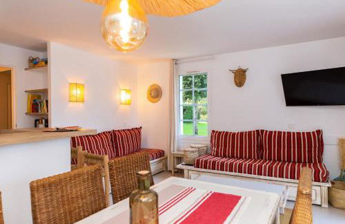 Domaine de Bordaberry - Jardin & superbe piscine - Foto 13