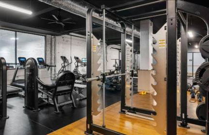 King Bed, Downtown Steps from Bengals & Reds, Minutes to OTR, TQL, HardRock - Foto 23