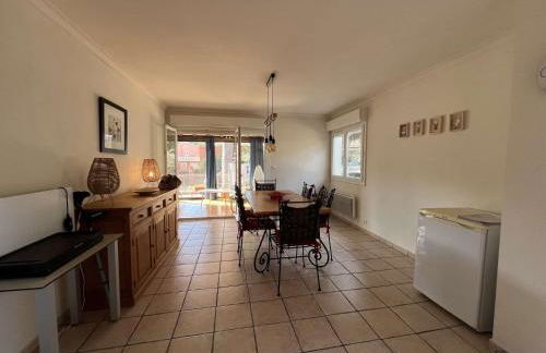 L'ESCALE - Maison pour 6 personnes avec climatisation et Wifi - Hyères port - Foto 5