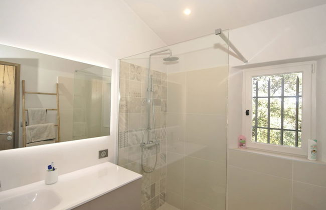 Beautiful Villa With Pool Near St.remy-de-provence - Foto 27