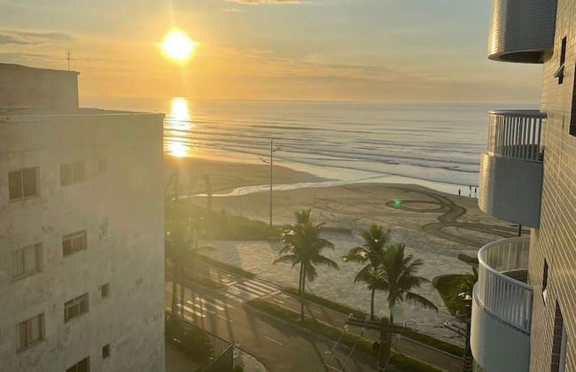 Maravilhoso Apto a Beira Mar - Foto 16