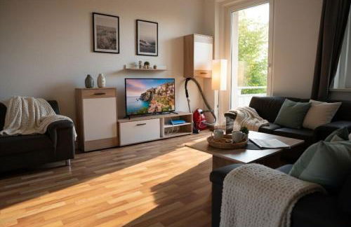 Modernes 5-Personen Apartment mit kostenlosen Parkplätzen, Boxspringbetten, WLAN, 3x TV, vollausgestatteter Küche - Foto 14