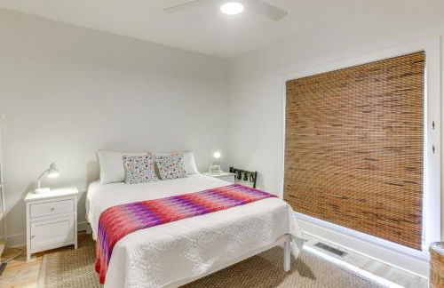 New 3BR Lakefront Home w Dock and Fishing Pond - Foto 3