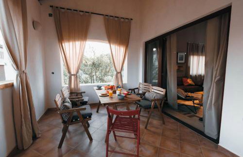 Cozy country home with heated outdoor pool - Photo 14