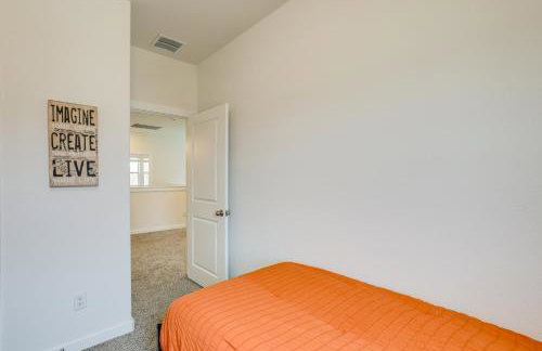 9 Mi to Oil Ranch Family-Friendly Home with Yard - Foto 21