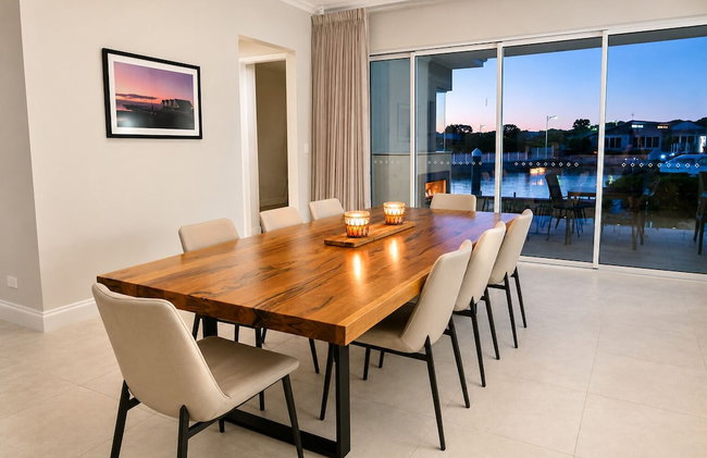 A Waterside Paradise - Foto 19