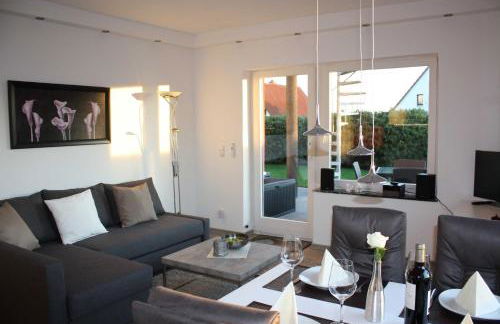 4 Sterne Ferienwohnung Schlossblick Sauna Pool Whirlpool pri - Foto 29