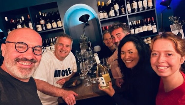 Degustazione di vini a cieco - scopri il vino in un altro modo - Foto 2