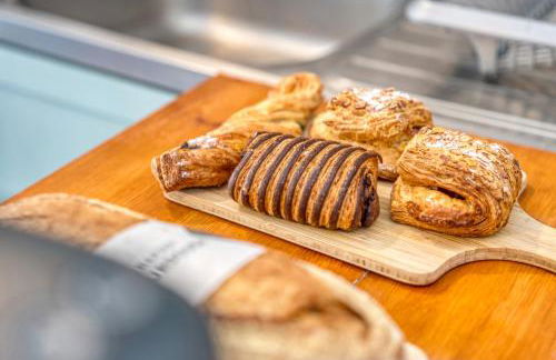 2BR Leamington Spa, by Clarendon Stays, FREE Parking, WiFi, Smart TV! - Foto 12