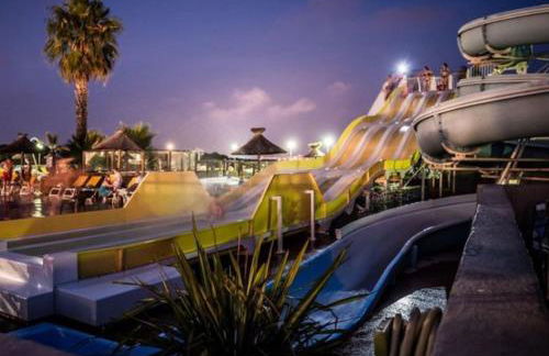 Joli Bungalow 464, 4-6 pers, wifi, terrasse, Camping Siblu Lac des Rêves Lattes - Foto 3