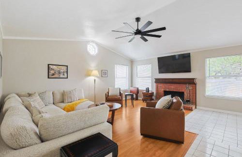 World Cup Family-Friendly Stay - Plenty of Parking - Foto 13