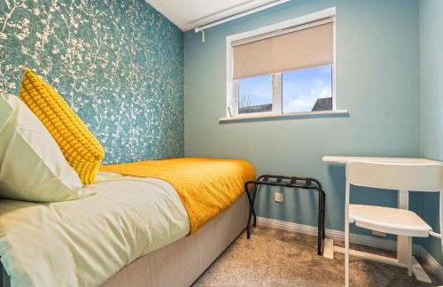 Modern Stay in Nuneaton with Free Parking - Foto 2