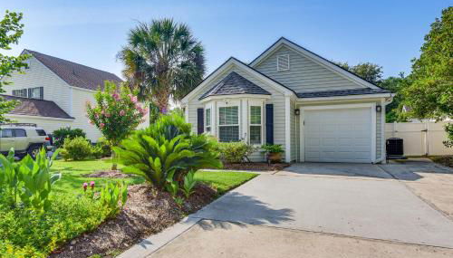 Bluffton Getaway with Fenced Yard 7 Mi to Beach! - Foto 2