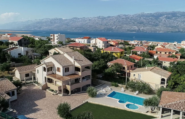 Zlatni Dvori - Foto 38