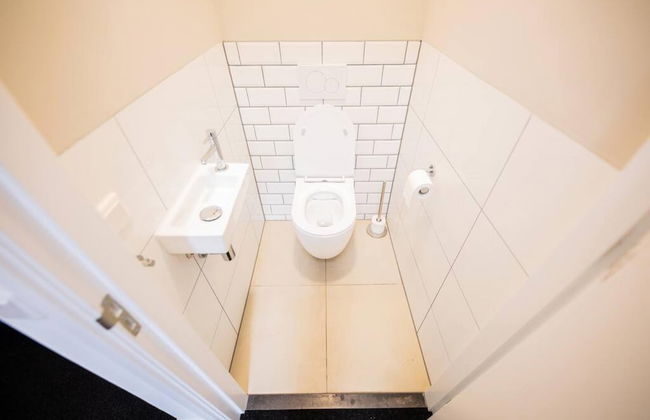 Serviced 3BR Apartment in Utrecht - Photo 79