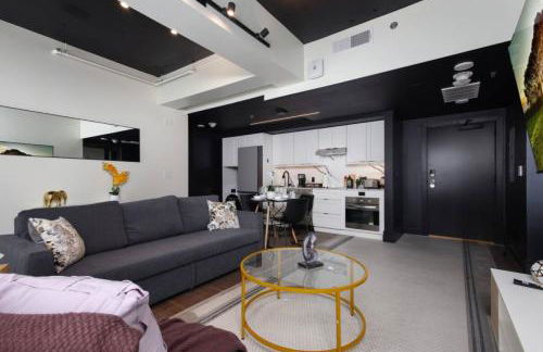 Cozy 2BR On Rvrwalk Gym and Parking Near Conv Ctr - Foto 8