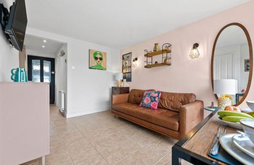 Near Warwick Hospital, Cozy Studio, Free Parking - Foto 14