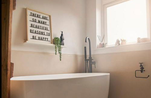 Skye View Cosy Retreat near Alton Towers & Peak wildlife park Staffordshire Moorlands - Foto 19