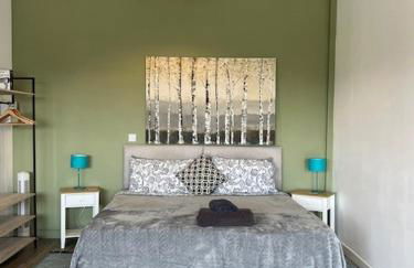 Modern Barn Conversion - Photo 1