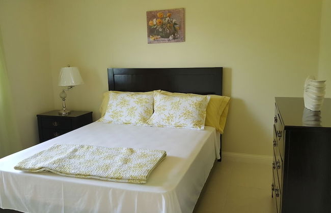 Ocho Rios Villa at Coolshade IV - Photo 12