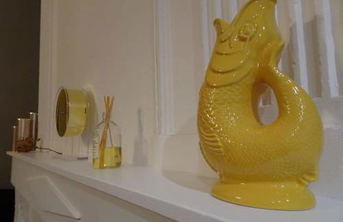 room five - parking, balnéothérapie, place nationale, un havre de paix - Foto 25