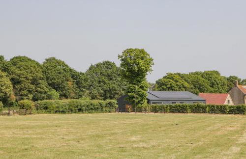 Linden Barn - Photo 51