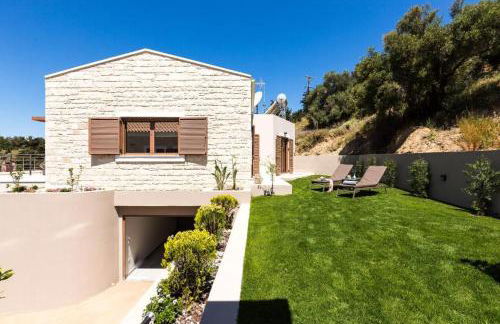 Upper View Villa, with private pool - Photo 20