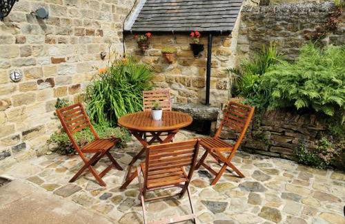Pathways Holiday Cottage a Delightful 18th Century Stone Cottage in Derbyshire - Foto 47