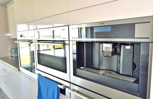 Ocean View - Photo 3