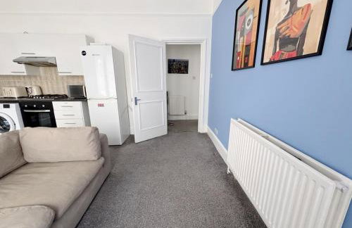 Prime Central London 2-Bed by Shops & Transport - Foto 11