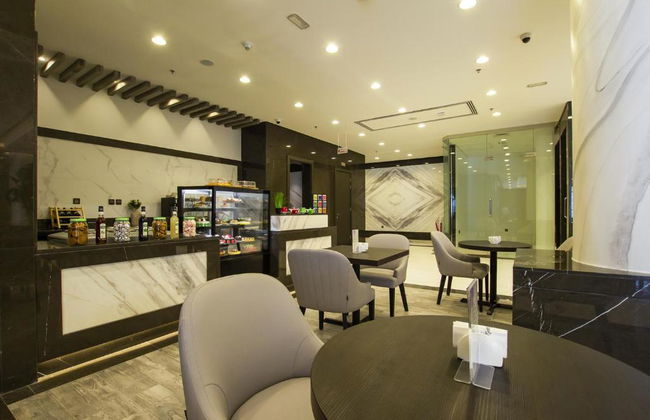 TIME Onyx Hotel Apartments - Foto 12