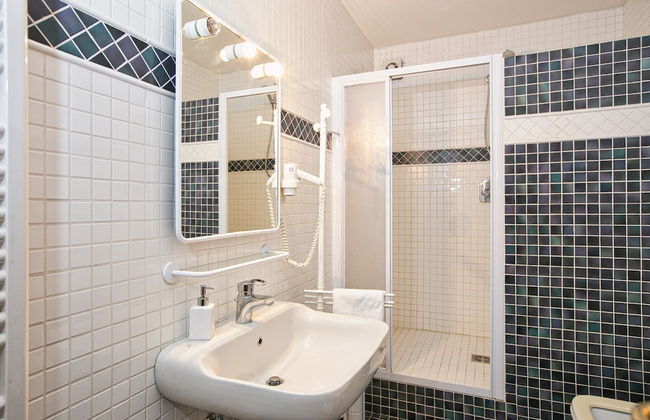 Apartment in Predazzo Near Dolomiti Superski - Photo 16