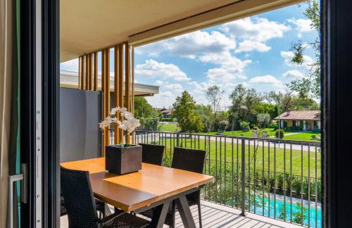 Relax Luxury Sirmio - Elegante Trilocale con Piscina a Sirmione - Foto 6