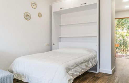 Beautiful Apartment In Málaga - Photo 13